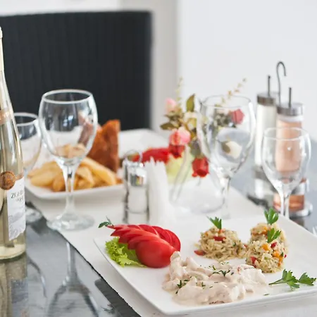 Recif Hotel 3*