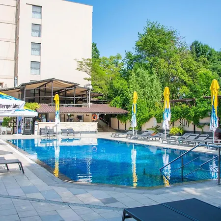 Recif Hotel 3*